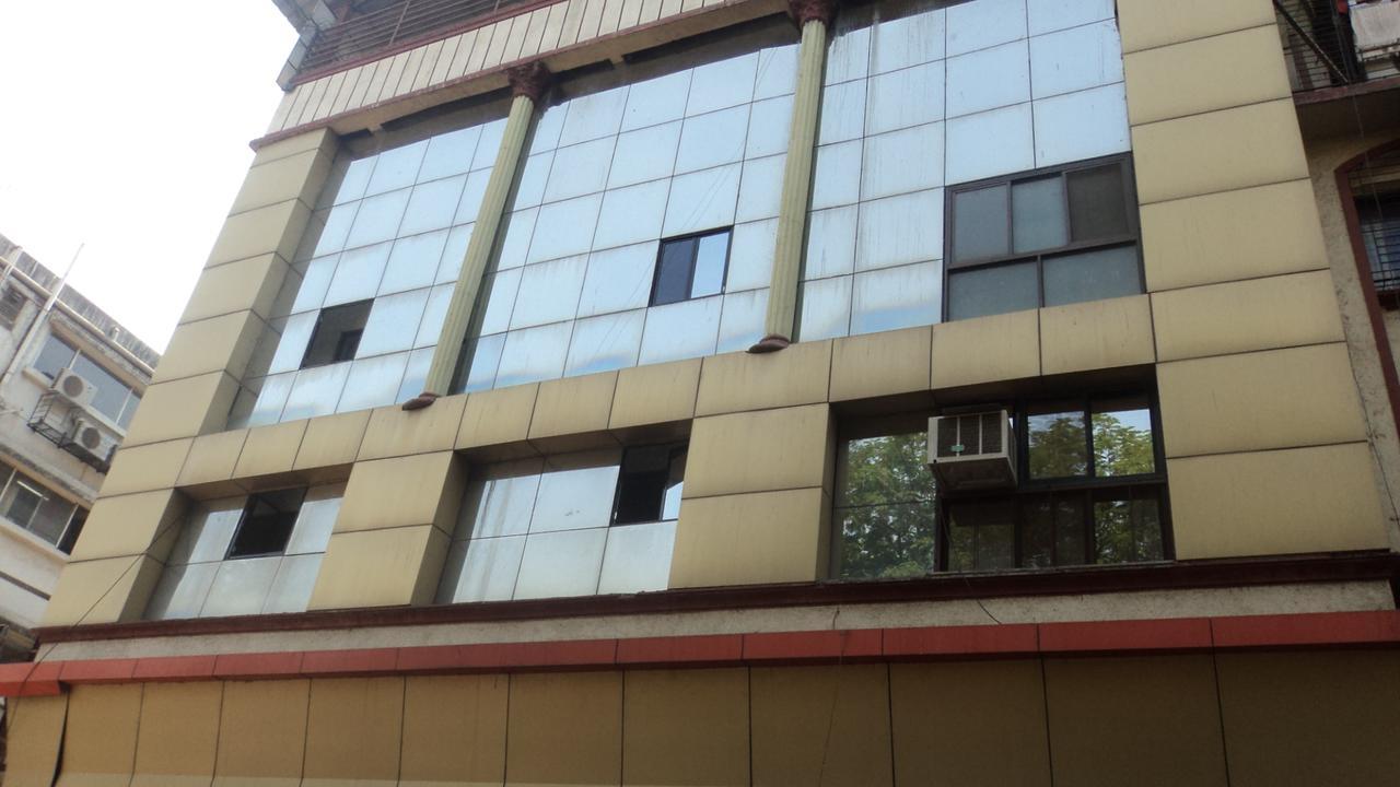 Girija Payyade Hotel Kalyān Exterior foto
